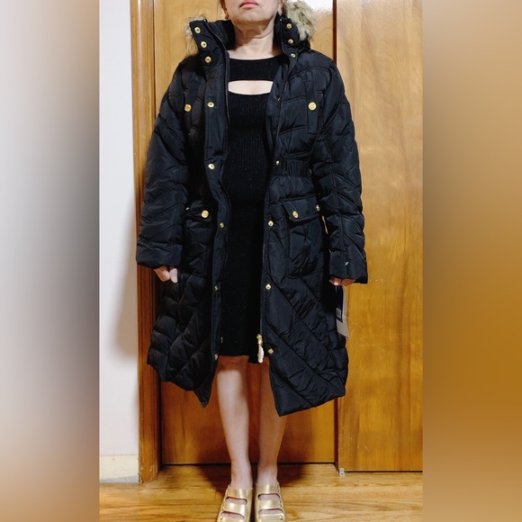 Size Large (14/16) Rocawear Classic Puffer Coat - Picture 6 of 15